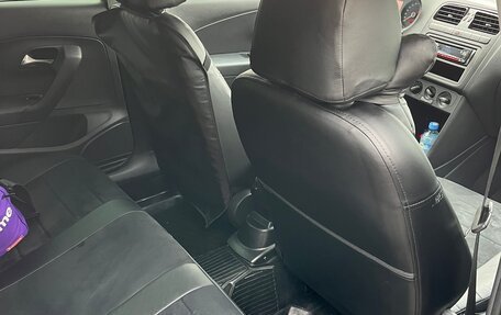 Volkswagen Polo VI (EU Market), 2012 год, 500 000 рублей, 11 фотография