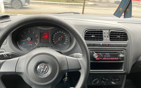 Volkswagen Polo VI (EU Market), 2012 год, 500 000 рублей, 15 фотография