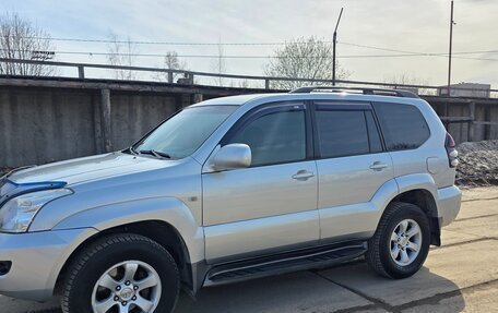 Toyota Land Cruiser Prado 120 рестайлинг, 2007 год, 1 700 000 рублей, 8 фотография