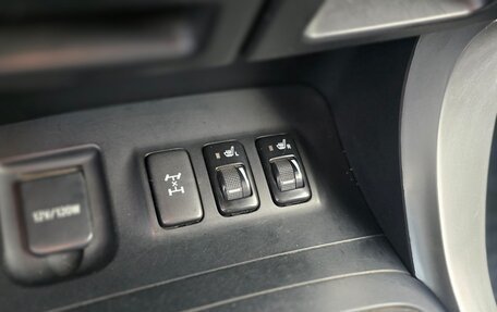 Toyota Land Cruiser Prado 120 рестайлинг, 2007 год, 1 700 000 рублей, 19 фотография