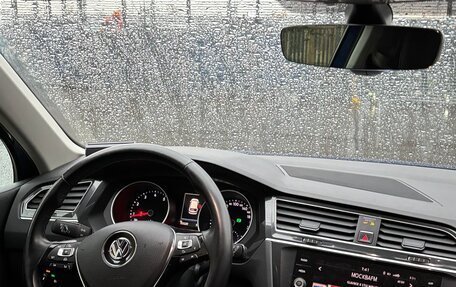 Volkswagen Tiguan II, 2018 год, 2 100 000 рублей, 6 фотография