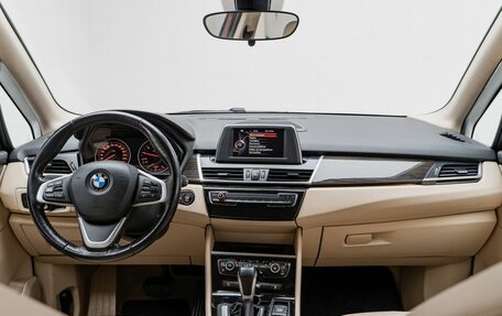 BMW 2 серия Active Tourer F45, 2017 год, 1 575 000 рублей, 14 фотография