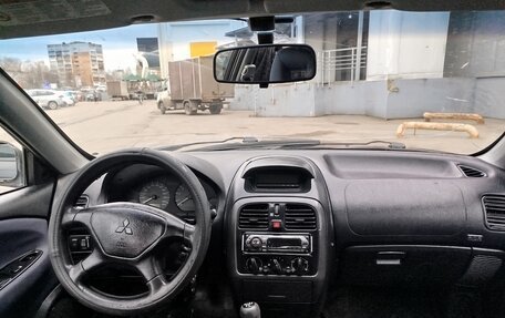 Mitsubishi Carisma I, 2003 год, 179 000 рублей, 7 фотография