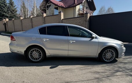 Volkswagen Passat B7, 2011 год, 990 000 рублей, 9 фотография