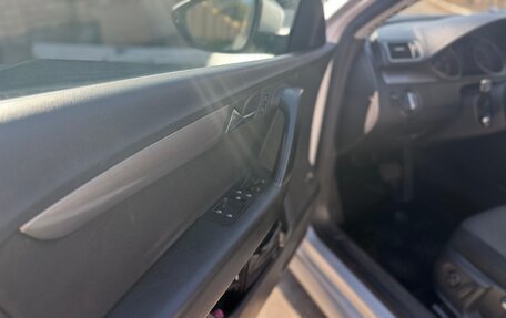 Volkswagen Passat B7, 2011 год, 990 000 рублей, 13 фотография