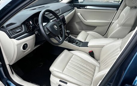 Skoda Superb III рестайлинг, 2017 год, 2 000 000 рублей, 8 фотография