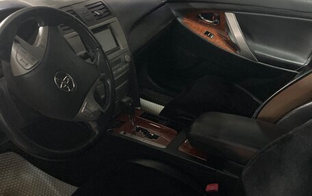 Toyota Camry, 2008 год, 800 000 рублей, 10 фотография