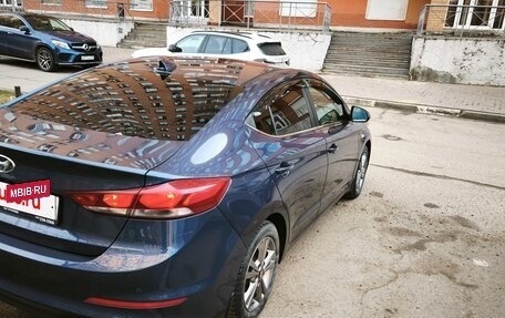 Hyundai Elantra VI рестайлинг, 2017 год, 1 500 000 рублей, 7 фотография