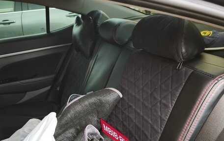 Hyundai Elantra VI рестайлинг, 2017 год, 1 500 000 рублей, 21 фотография