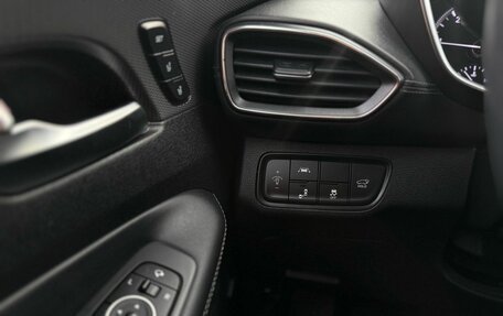 Hyundai Santa Fe IV, 2018 год, 2 749 000 рублей, 12 фотография