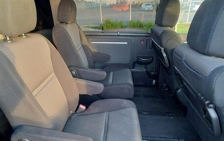 Honda Stepwgn IV, 2017 год, 1 345 000 рублей, 16 фотография