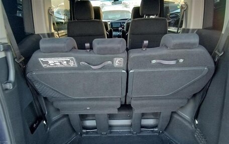 Honda Stepwgn IV, 2017 год, 1 345 000 рублей, 14 фотография