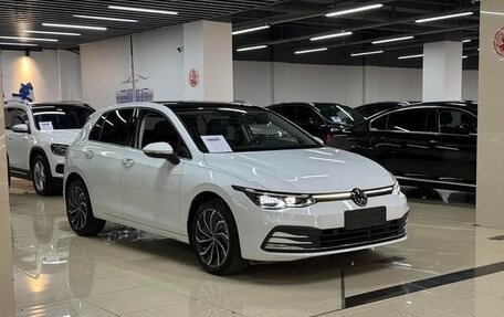 Volkswagen Golf VIII, 2021 год, 1 583 000 рублей, 3 фотография