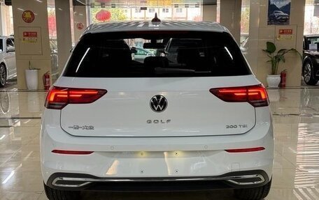 Volkswagen Golf VIII, 2021 год, 1 583 000 рублей, 5 фотография