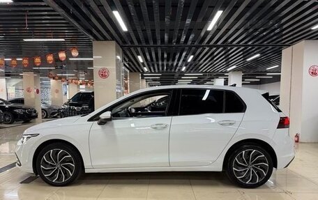 Volkswagen Golf VIII, 2021 год, 1 583 000 рублей, 7 фотография