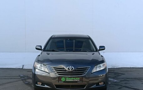 Toyota Camry, 2008 год, 680 000 рублей, 2 фотография