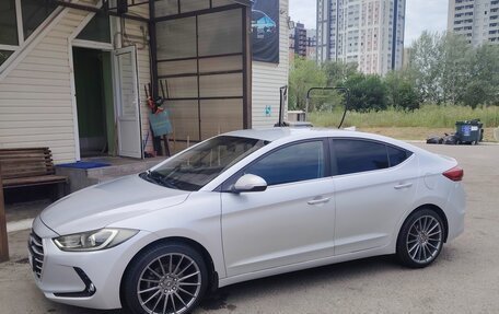 Hyundai Elantra VI рестайлинг, 2018 год, 1 380 000 рублей, 2 фотография