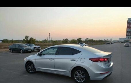 Hyundai Elantra VI рестайлинг, 2018 год, 1 380 000 рублей, 16 фотография