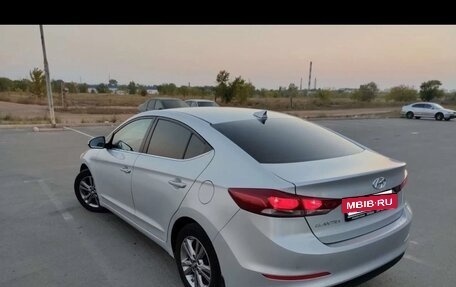 Hyundai Elantra VI рестайлинг, 2018 год, 1 380 000 рублей, 17 фотография