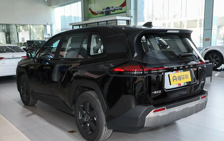 Toyota RAV4, 2026 год, 4 090 000 рублей, 4 фотография