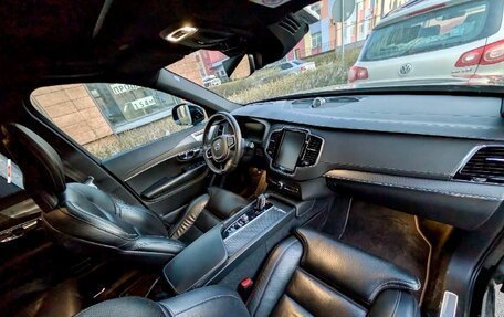 Volvo XC90 II рестайлинг, 2019 год, 5 950 000 рублей, 6 фотография