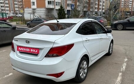 Hyundai Solaris II рестайлинг, 2016 год, 1 070 000 рублей, 4 фотография