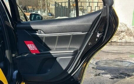 Toyota Camry, 2019 год, 1 690 000 рублей, 12 фотография