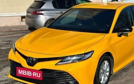 Toyota Camry, 2019 год, 1 690 000 рублей, 9 фотография