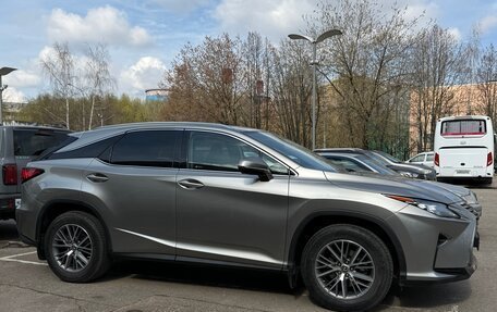 Lexus RX IV рестайлинг, 2018 год, 4 210 000 рублей, 3 фотография
