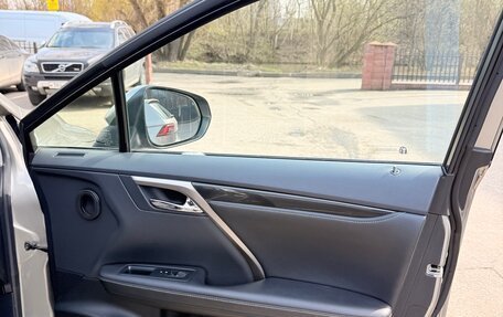 Lexus RX IV рестайлинг, 2018 год, 4 210 000 рублей, 16 фотография