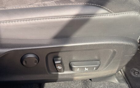 Lexus RX IV рестайлинг, 2018 год, 4 210 000 рублей, 24 фотография