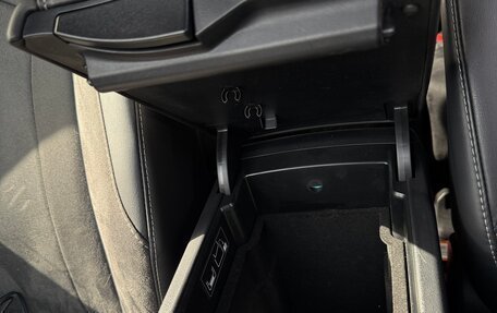 Lexus RX IV рестайлинг, 2018 год, 4 210 000 рублей, 34 фотография