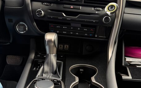 Lexus RX IV рестайлинг, 2018 год, 4 210 000 рублей, 35 фотография