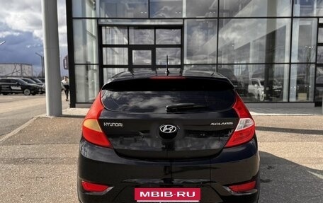 Hyundai Solaris II рестайлинг, 2013 год, 750 000 рублей, 5 фотография