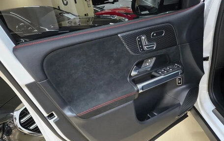 Mercedes-Benz GLB, 2024 год, 4 800 000 рублей, 17 фотография