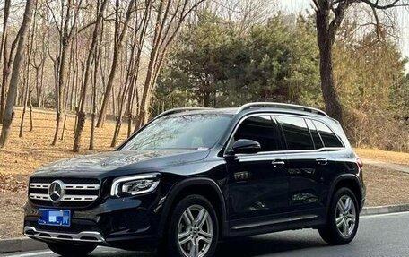 Mercedes-Benz GLB, 2023 год, 2 542 000 рублей, 1 фотография