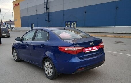 KIA Rio III рестайлинг, 2012 год, 600 000 рублей, 5 фотография