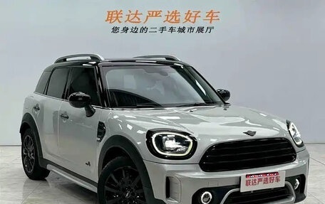 MINI Countryman II (F60), 2023 год, 2 750 000 рублей, 1 фотография