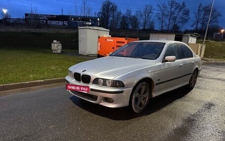 BMW 5 серия, 1999 год, 480 000 рублей, 3 фотография