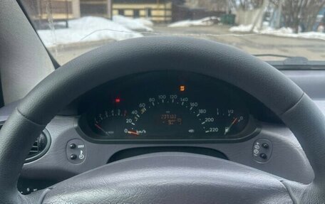 Mercedes-Benz A-Класс, 2002 год, 355 000 рублей, 4 фотография