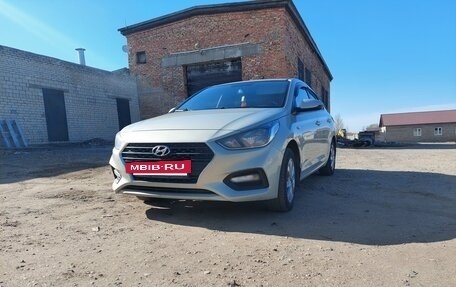Hyundai Solaris II рестайлинг, 2018 год, 920 000 рублей, 10 фотография