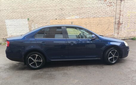 Volkswagen Jetta VI, 2010 год, 545 000 рублей, 17 фотография