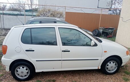 Volkswagen Polo III рестайлинг, 1998 год, 300 000 рублей, 4 фотография
