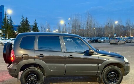 Chevrolet Niva I рестайлинг, 2014 год, 560 000 рублей, 2 фотография