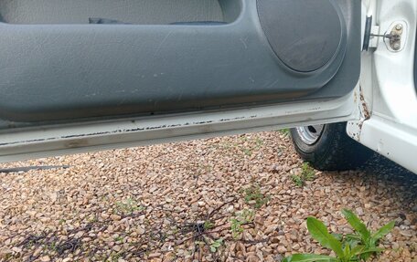 Volkswagen Polo III рестайлинг, 1998 год, 300 000 рублей, 8 фотография