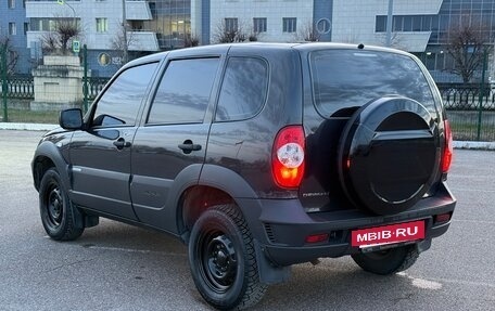 Chevrolet Niva I рестайлинг, 2014 год, 560 000 рублей, 12 фотография