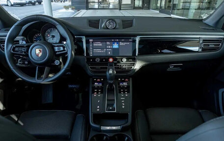 Porsche Macan I рестайлинг, 2026 год, 11 000 000 рублей, 10 фотография