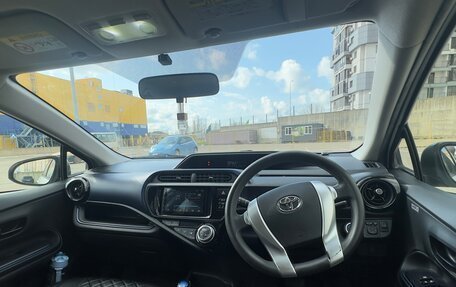 Toyota Aqua I, 2015 год, 950 000 рублей, 9 фотография