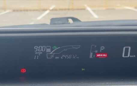 Toyota Aqua I, 2015 год, 950 000 рублей, 10 фотография