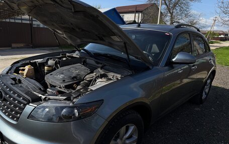 Infiniti FX I, 2002 год, 850 000 рублей, 8 фотография